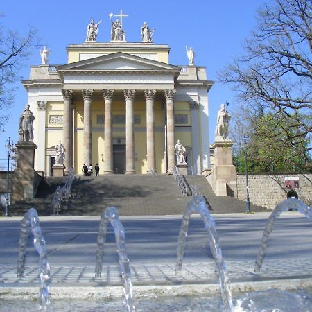 Fortuna Apartman Mini Eger Bagian luar foto